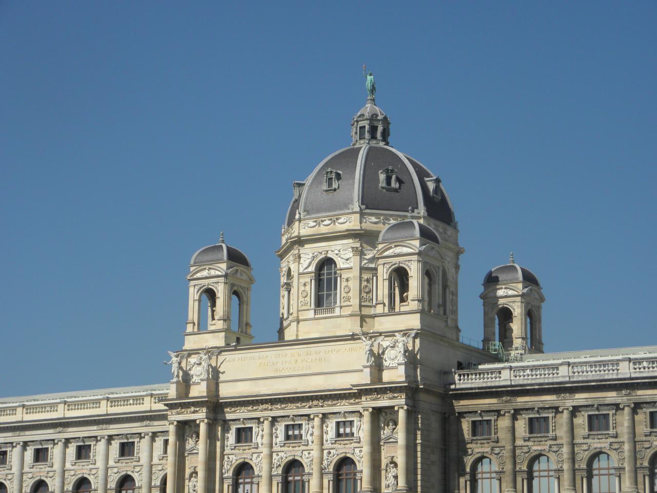 Das Naturhistorische Museum in Wien, Außenansicht