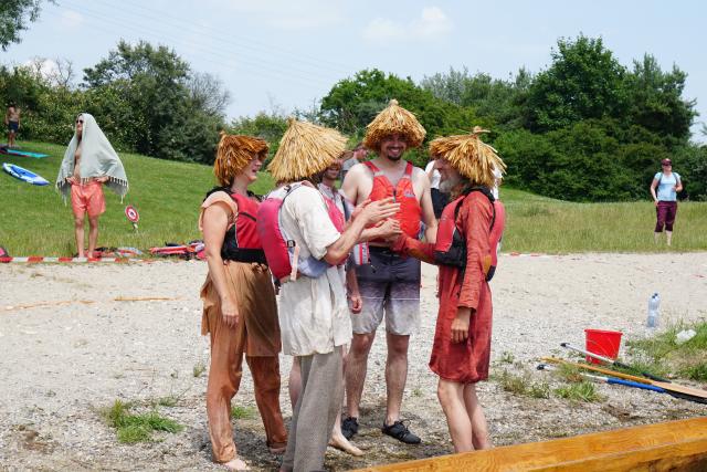 Einbaumregatta - Mannschaftsbesprechung 