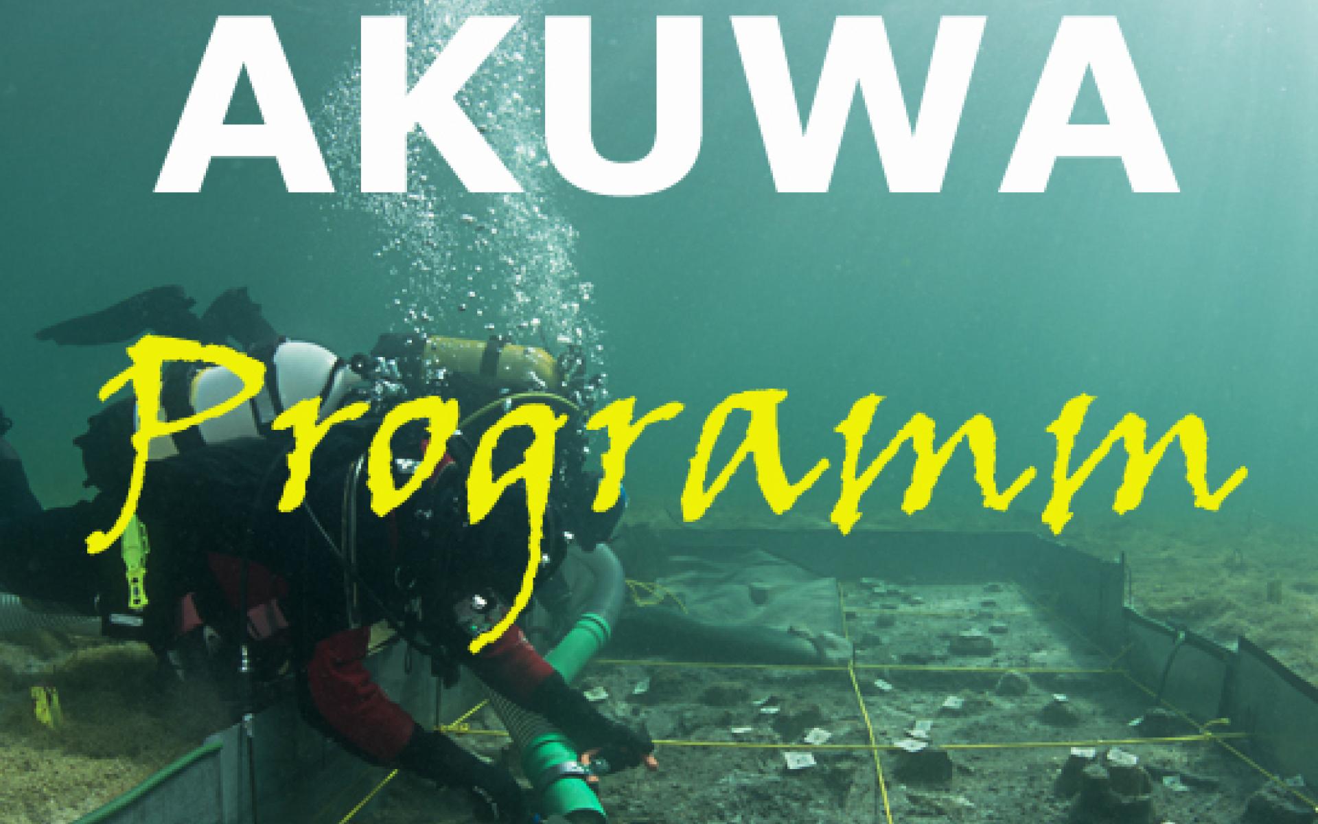 Schriftzug "AKUWA Programm", im Hintergrund sieht man einen Taucher in einem Unterwasserschnitt