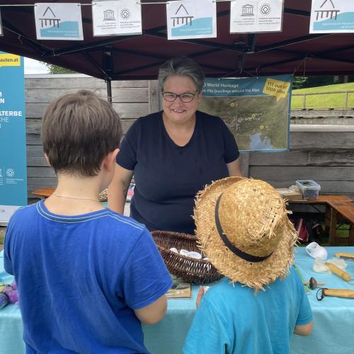 Infostand des Kuratorium Pfahlbauten