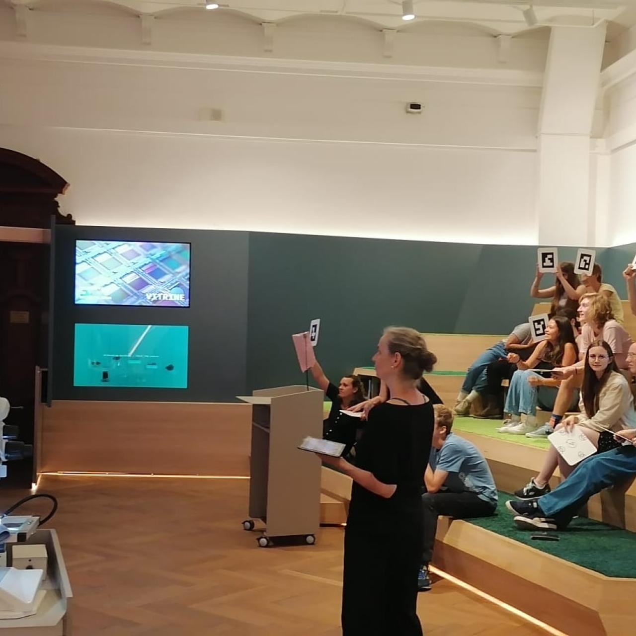 Am Ende der Präsentation gab es ein lustiges Dino-Quiz.